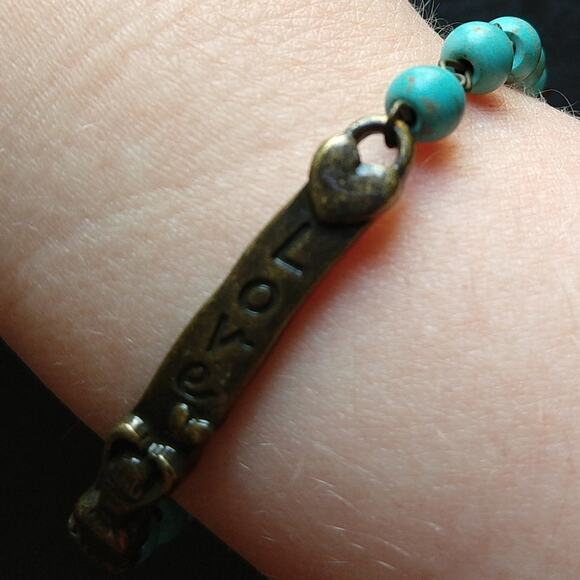 Turquoise LOVE Bracelet 6.5" - 7.5" semi-precious stones brass new old stock - Picture 12 of 13